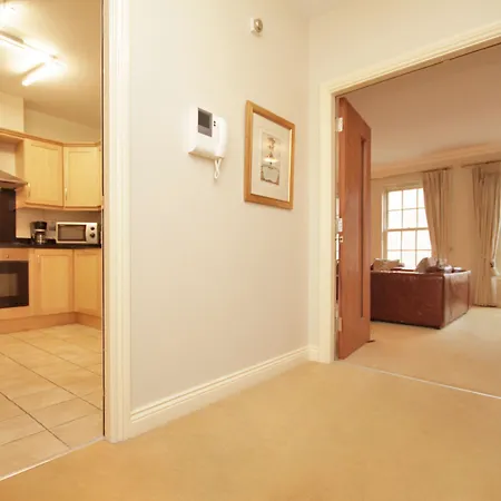 Apartment St Stephens